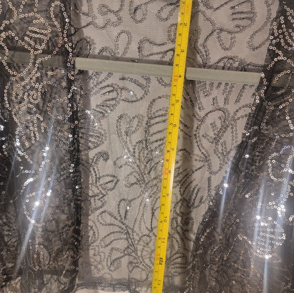 Black/Silver bolero - Picture 3 of 4